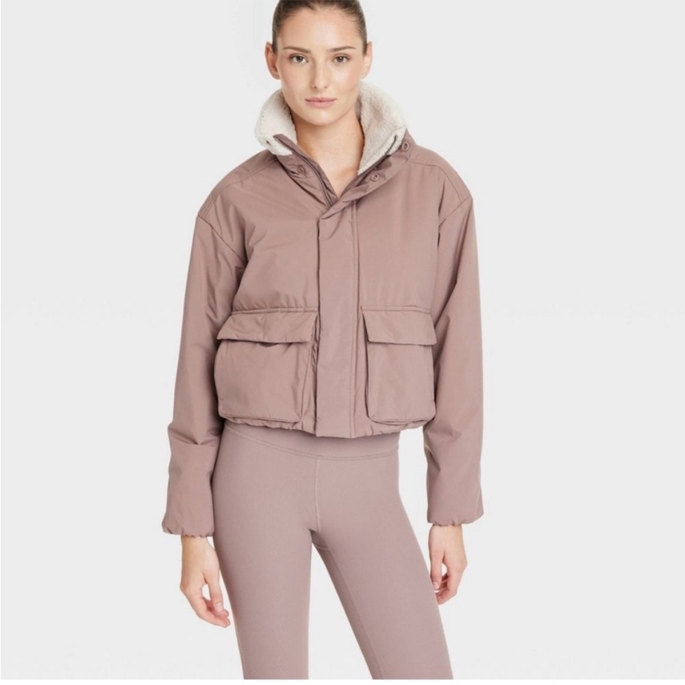 NWT All In Motion Mid-Weight Puffer Jacket Size L - Picture 2 of 12
